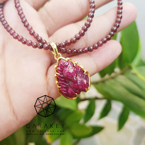 Chuỗi garnet hồ ly ruby bọc vàng, chuỗi dây chuyền đá, chuỗi dây chuyền bằng đá, chuỗi hạt đeo tay phong thủy, chuỗi hạt đá, dây chuỗi đá phong thủy, vòng hạt đá đeo tay, hạt chuỗi đá, vòng hạt đá, tràng hạt đá