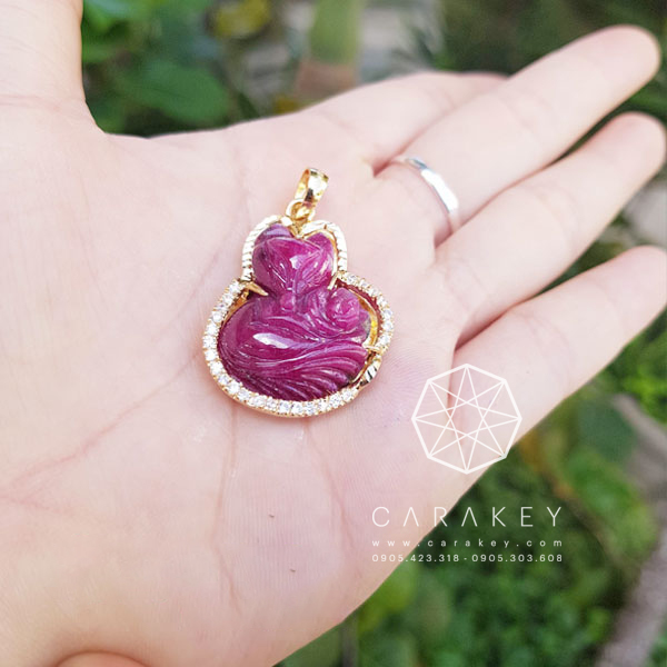 Hồ ly đá ruby ấn độ bọc vàng, mặt dây chuyền hồ ly đá, mặt dây chuyền hồ ly bằng đá, mặt dây chuyền hồ ly thạch anh, dây chuyền hồ ly phong thủy, mặt dây chuyền hồ ly đá phong thủy, dây chuyền hồ ly bằng đá, dây chuyền hồ ly đá thạch anh, mặt dây chuyền đá, mặt dây chuyền hồ ly đá ngọc