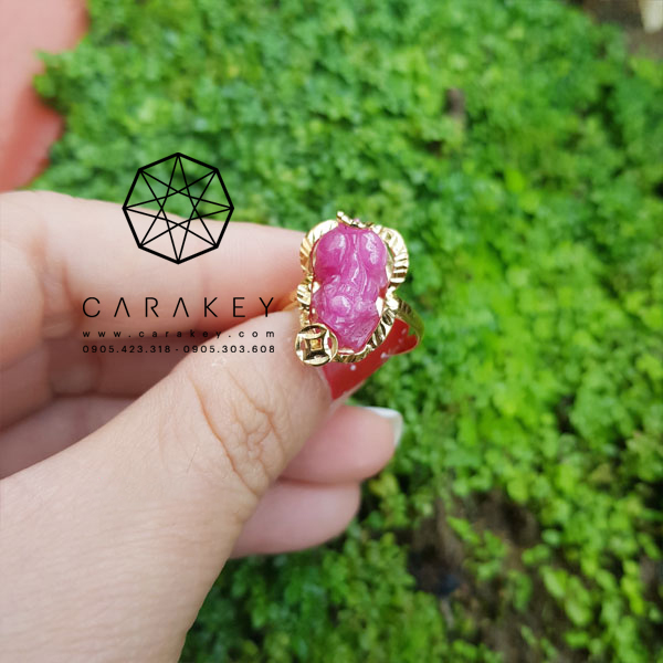 Tỳ hưu đá ruby, nhẫn đá, nhẫn đá quý, nhẫn cẩm thạch, nhẫn đá ruby, nhẫn đá thạch anh, nhẫn đính đá, nhẫn mặt đá, nhẫn mã não, nhẫn thạch anh, nhẫn bạc đính đá, nhẫn vàng đính đá, nhẫn bằng đá, nhẫn vàng đá quý, nhẫn đá phong thủy, nhẫn bạc đá quý, nhẫn đá quý phong thủy, nhẫn hạt đá